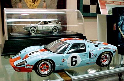 Ford GT40 gmp 1/12 scale diecast mount view